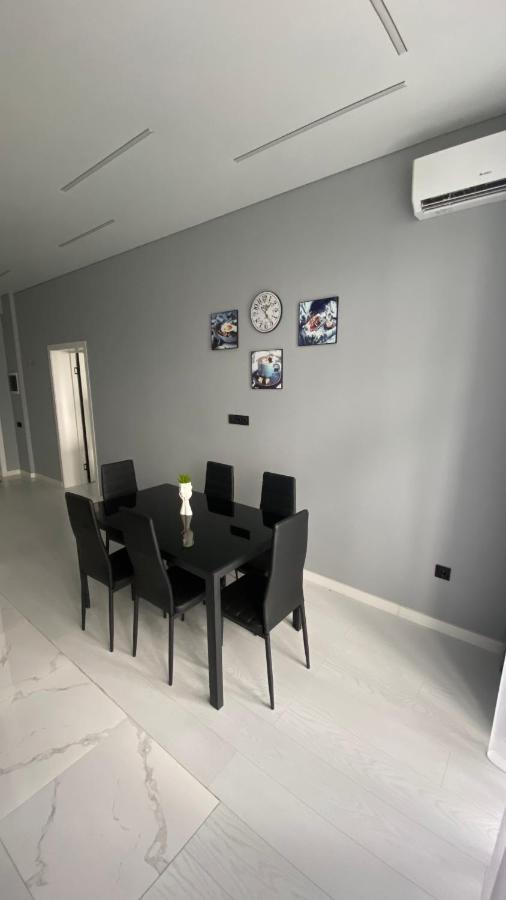 Heaven Apartment Mountain View Almaty Esterno foto