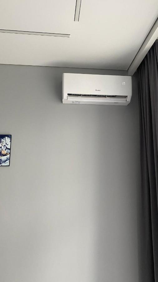 Heaven Apartment Mountain View Almaty Esterno foto